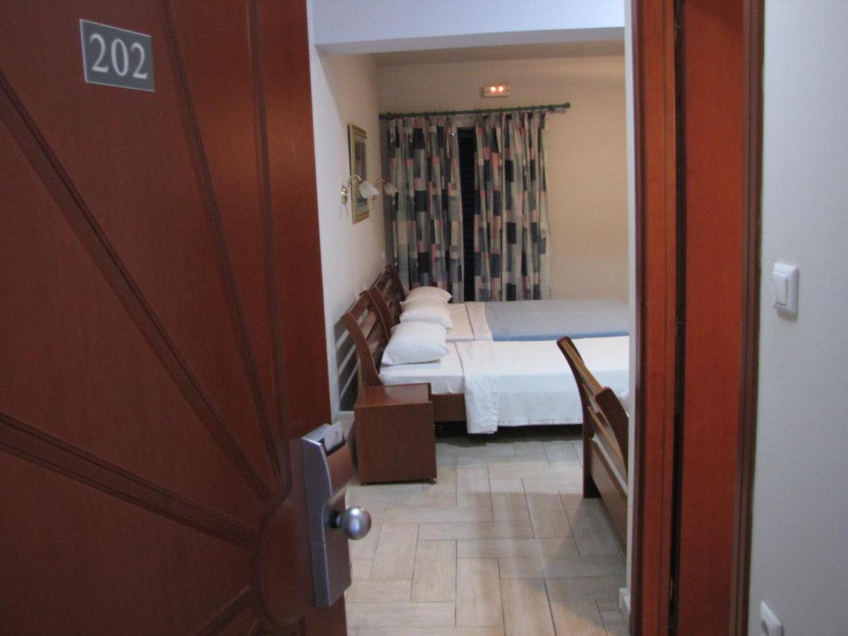 Hotel Hlidi Kókkinon Nerón Kültér fotó